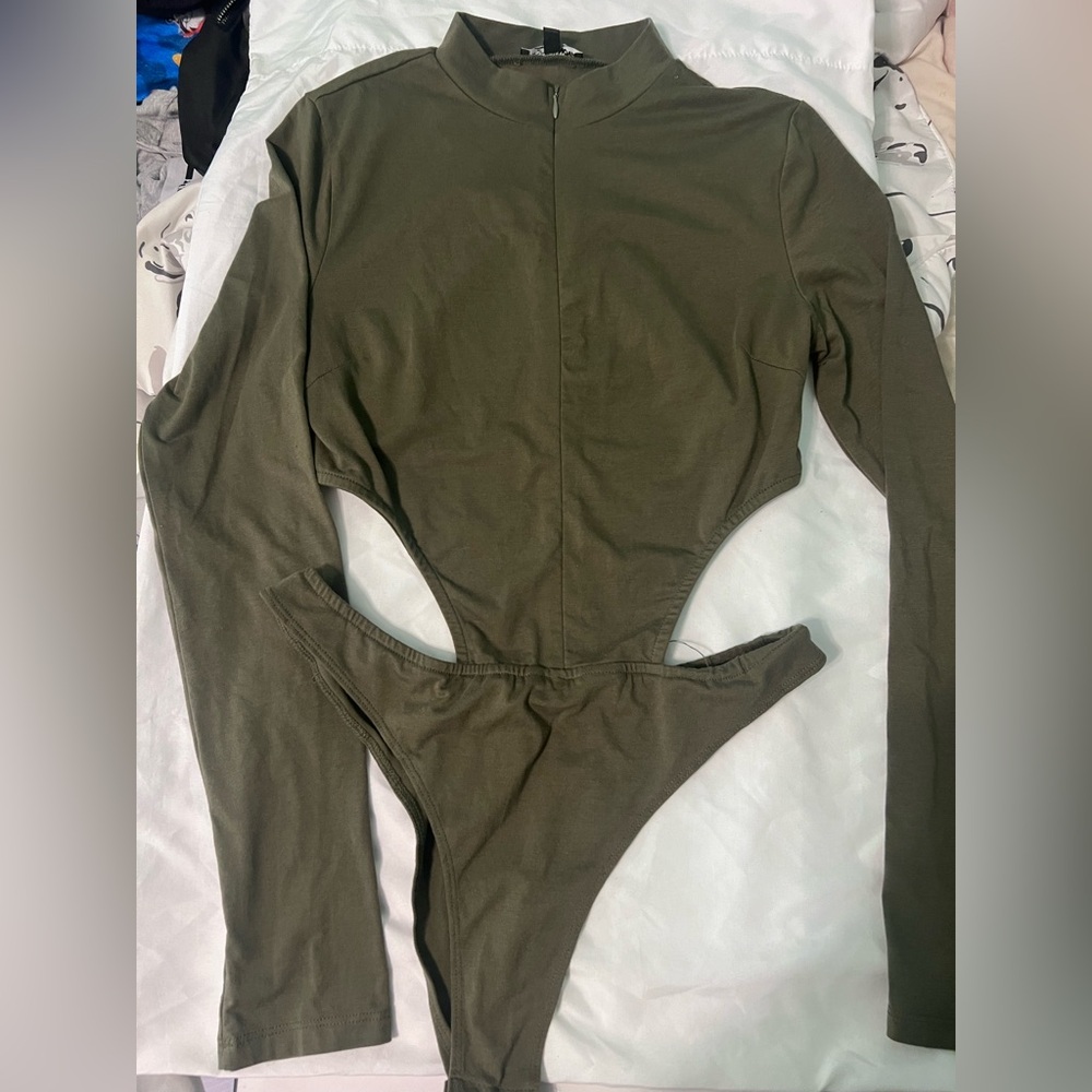 FashionNova Olive Green Sexy Bodysuit